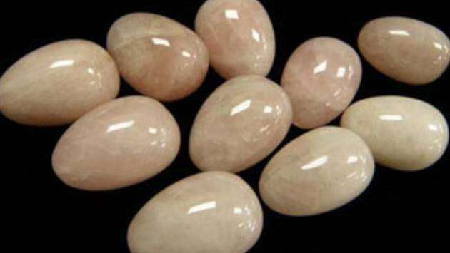 Man arrested with elephant pearls worth over Rs. 30Mn
