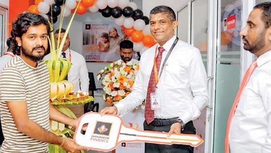 Janashakthi Finance opens Kalmunai branch