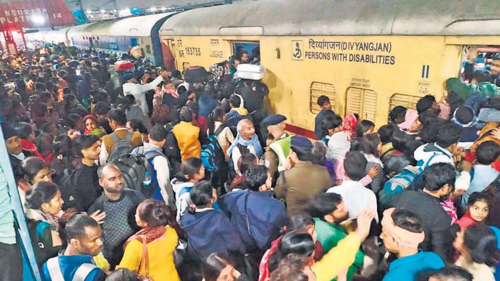 At least 18 killed in New Delhi station crush