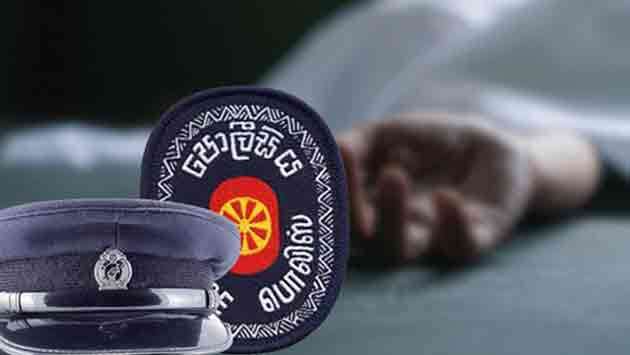 Cop shoots himself at Padiyathalawa Police station