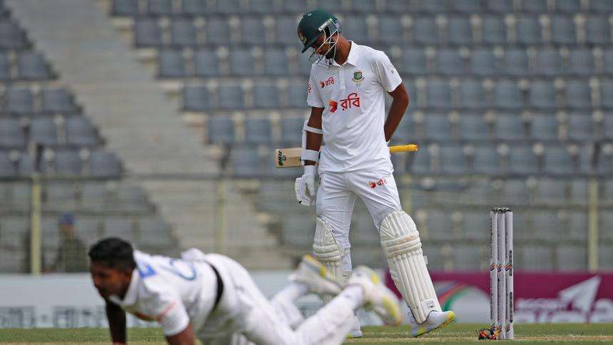 Bangladesh falters, all out for 188 as Sri Lanka takes command in first Test