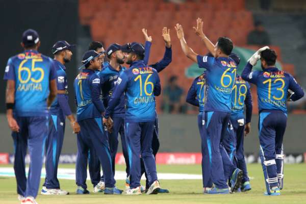 Sri Lanka hold off extraordinary Afghanistan chase, qualify for Super 4s