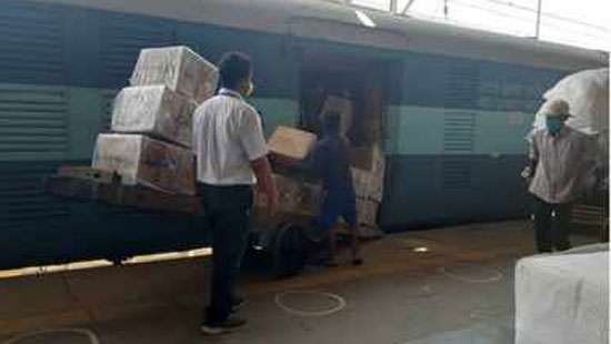 Station Masters to refrain from transporting, accepting parcels, issuing tickets from midnight today: Union