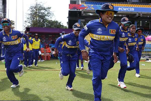 https://www.dailymirror.lk/breaking-news/We-can-win-Athapaththu-on-CWC25-opener-against-India/108-320895