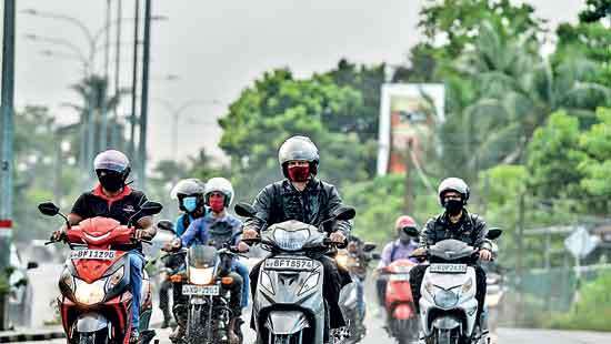 toxic Colombo air  that we breath