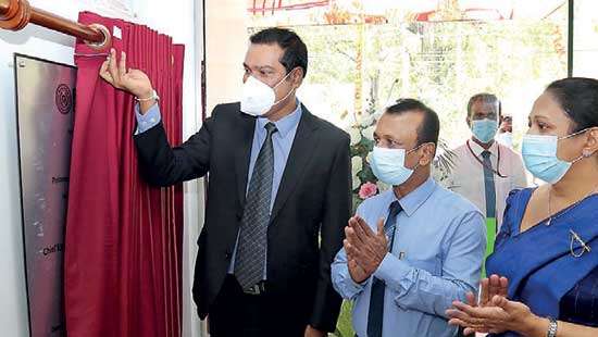 People’s Bank refurbishes Polonnaruwa regional head office, Dehiattakandiya branch