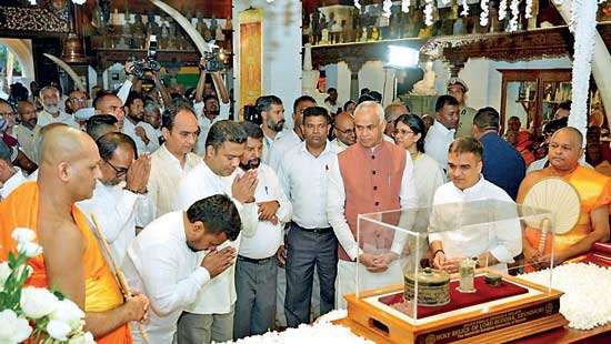 Special traffic and security plan in place in Colombo for sacred relic exposition