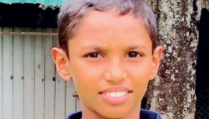Under-13 Cricket : Riyon spins Royal to outright win