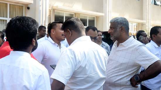 Ministers, MPs visit Ragama Hospital