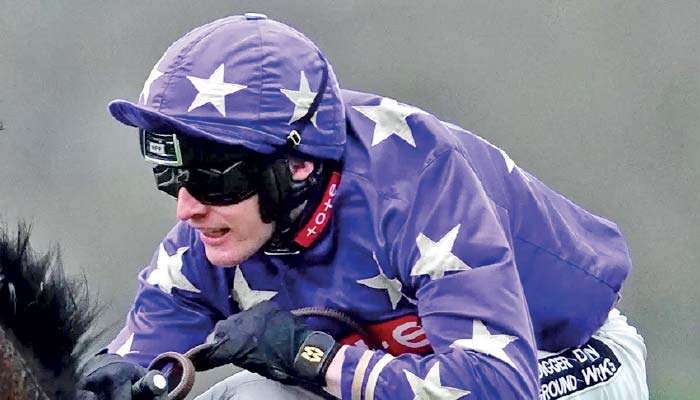 Jockey banned for misjudging winning post