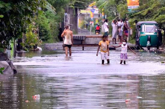 Floods due to overflowing of Kelaniya river