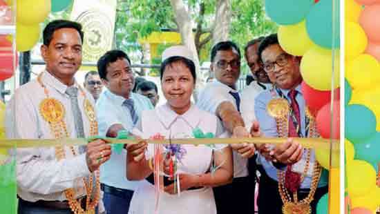 People’s Bank opens Jaffna Teaching Hospital and UDA ATMs