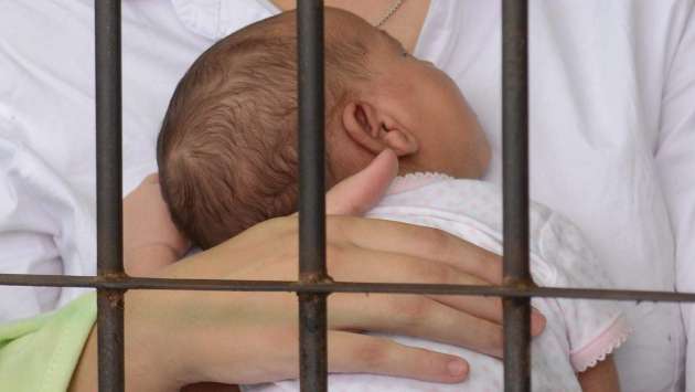 39 children living with their mothers in Sri Lankan prisons: Authorities raise concerns