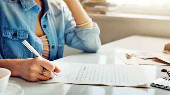 12 Affordable Ways to Romanticise Your Life