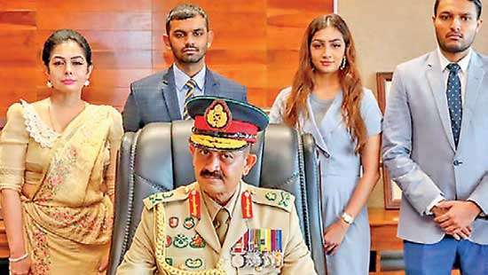 Vikum Liyanage assumes office as Army Chief