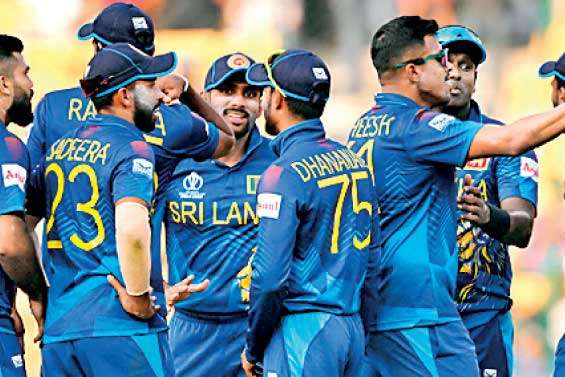 Last chance for Sri Lanka as Bangladesh loom in pivotal encounter