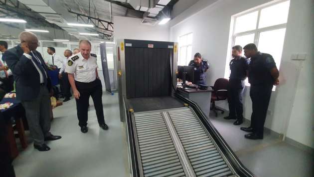 Australian Border Force provides high-standard scanners to Sri Lanka