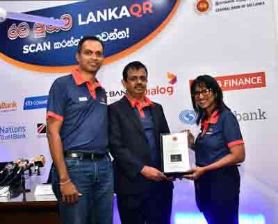 Dialog Axiata Deploys LANKAQRto Enable a Cashless Sri Lanka