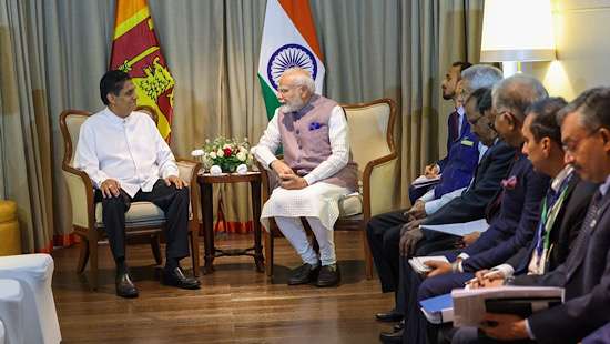 Visiting Indian Prime Minister meets Opposition Leader