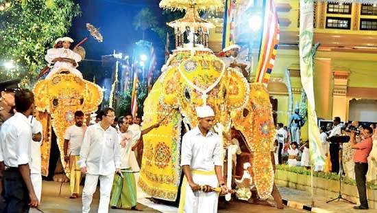 Last day of the Gangarama Navam Perahara