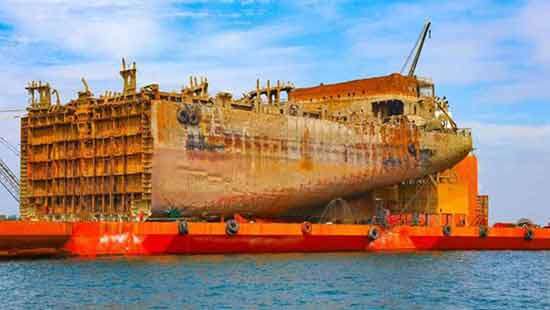 Will not permit removal of scrap metal from MV X-Press Pearl ship without tax payments: Siyambalapitiya