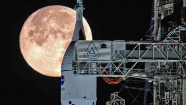 Nasa targets early March to send humans back around the Moon