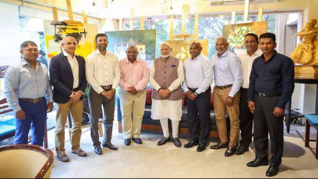 PM Modi meets members of 1996 World Cup-Winning Sri Lankan cricket team