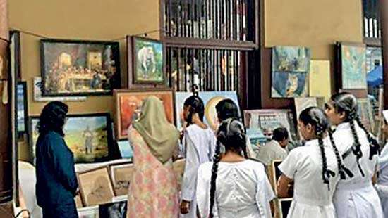 Fairway Holdings ‘Art & Jazz on the Street’ brings life to Colombo Fort