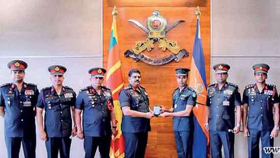 Army Chief commends Gold Medalists