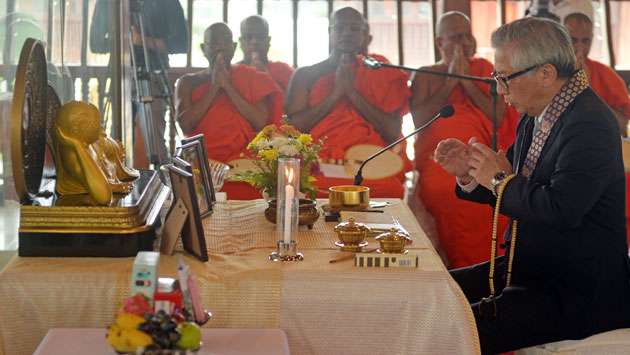 Tsunami victims commemorated...
