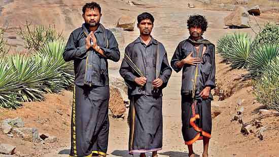 Singing praise to Lord Ayapan all the way to Sabarimala