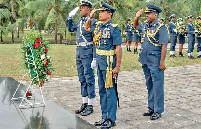 SLAF fallen war heroes honoured