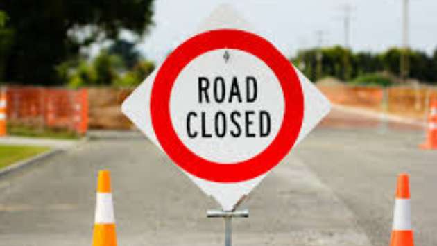 Key roads in Kandy and Mahiyangana closed due to landslide risk