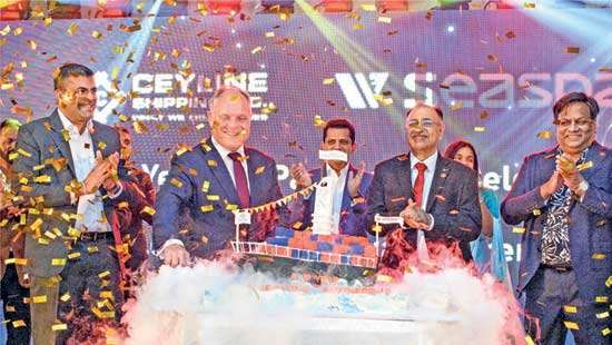 Seaspan and Ceyline Shipping celebrate 20 years of partnership excellence