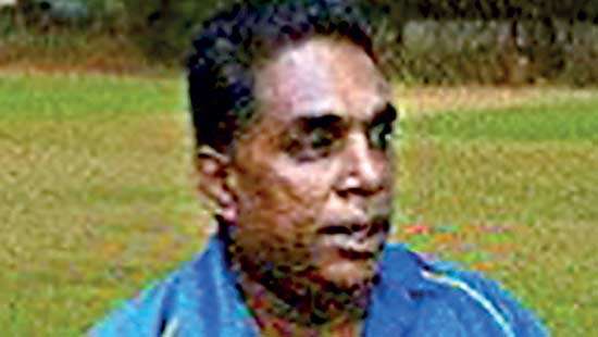 Mahesh Weerasinghe Sri Lanka U-19 girls’ coach