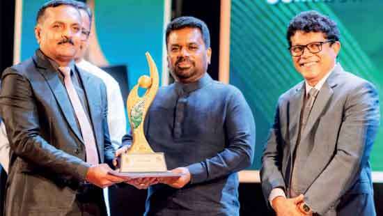 Vonlan Lanka wins Presidential Environmental Gold Award