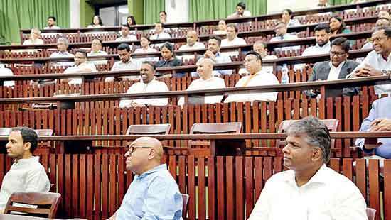 Indo-Lanka Chamber discusses on Sri Lanka’s industrial growth, trade relations