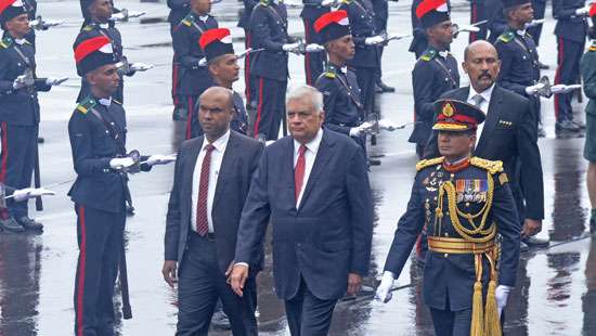 President honors cadet officers in Diyatalawa