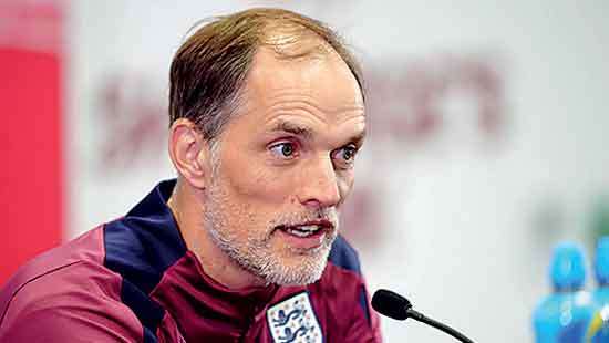 England to pick “socially skilled” for World Cup