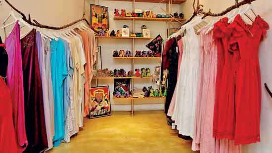 Indi Yapa Abeywardena Seasonal Couture Gathering