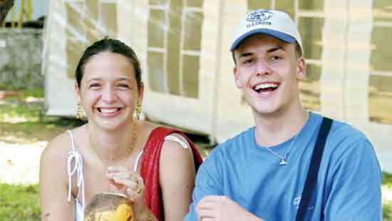 Tourism maintains upward momentum with  US$ 256.7mn April earnings