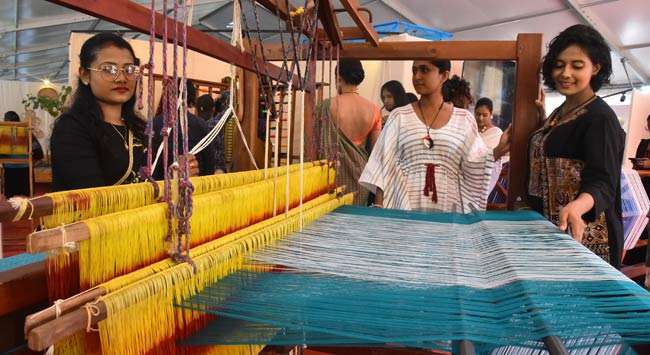 ’’Ransalu’’ handloom textile exhibition opens at BMICH