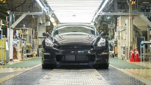 Nissan marks final R35 GT-R production