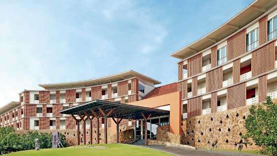 Sentido Heritance Negombo marks 10 years with ‘Decade One’