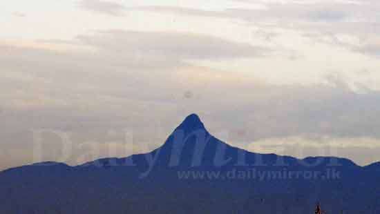 Sri Pada visible to Colombo