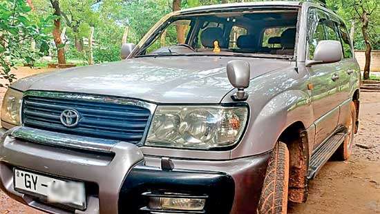 Alleged smuggled Land Cruiser from Minister’s Vehicle Yard, seized