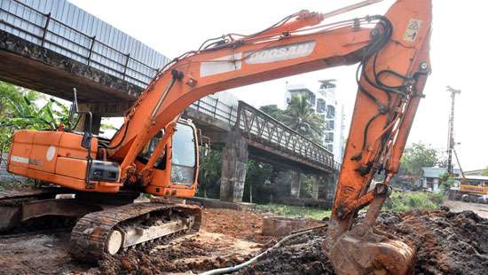 New bridge across Nawala canal in Rajagiriya