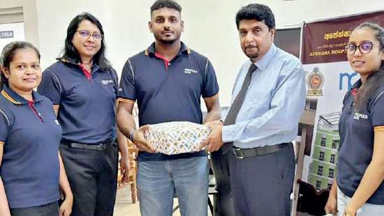 People’s Bank donates medication to Apeksha Hospital