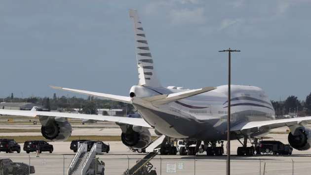 Trump plans to accept luxury 747 from Qatar to use as Air Force One