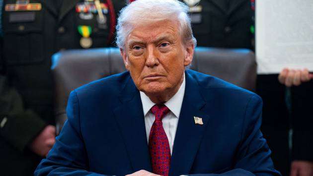 Trump says empty oil tankers heading to U.S. to load up with oil, gas